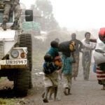Les populations de Mutaho fuient vers Goma après un deuxième jour d'accrochages entre des éléments du M23 et des soldats FARDC. La MONUSCO renforce sa présence dans la zone.
© MONUSCO/Clara Padovan